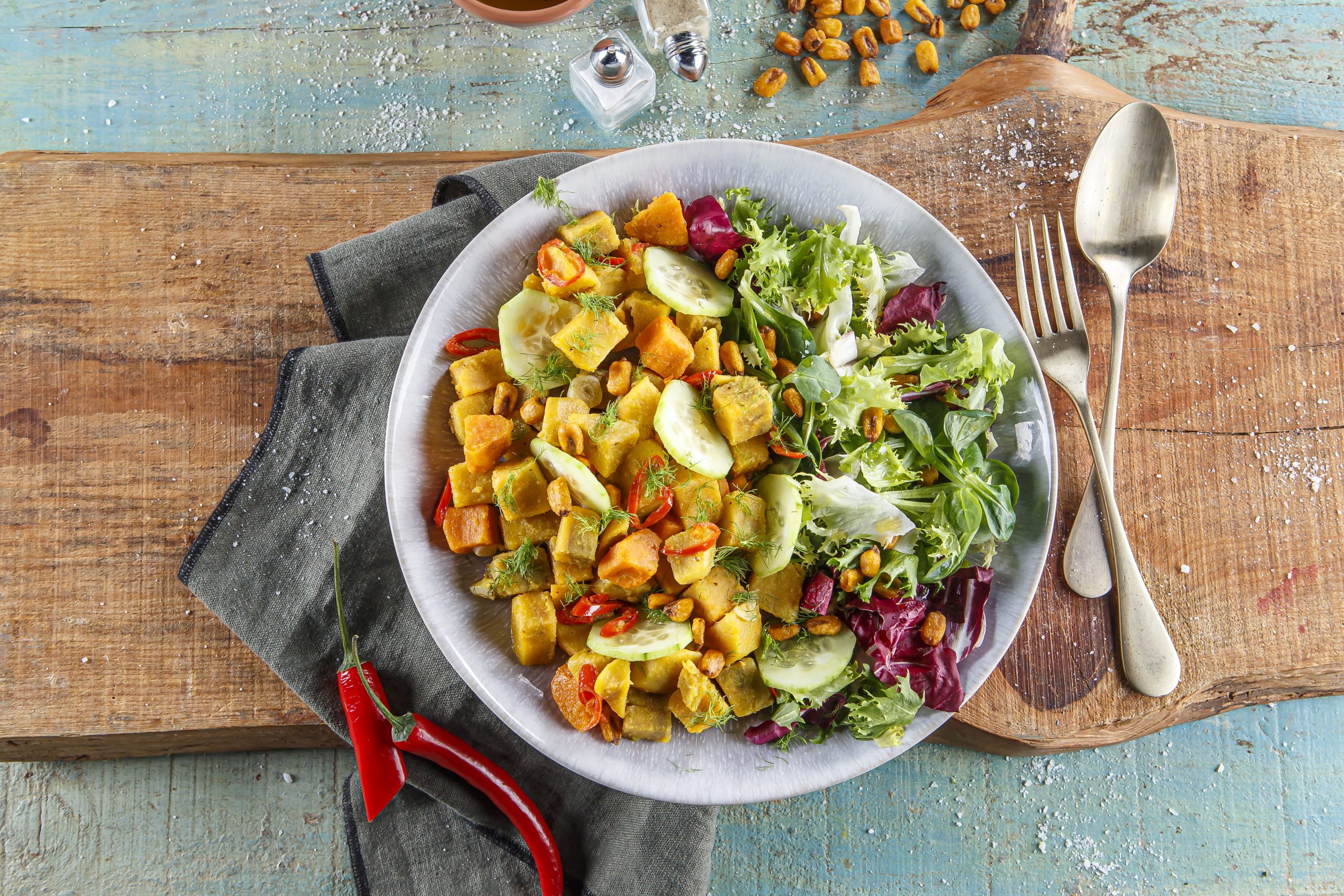 Salada picante de batata-doce
