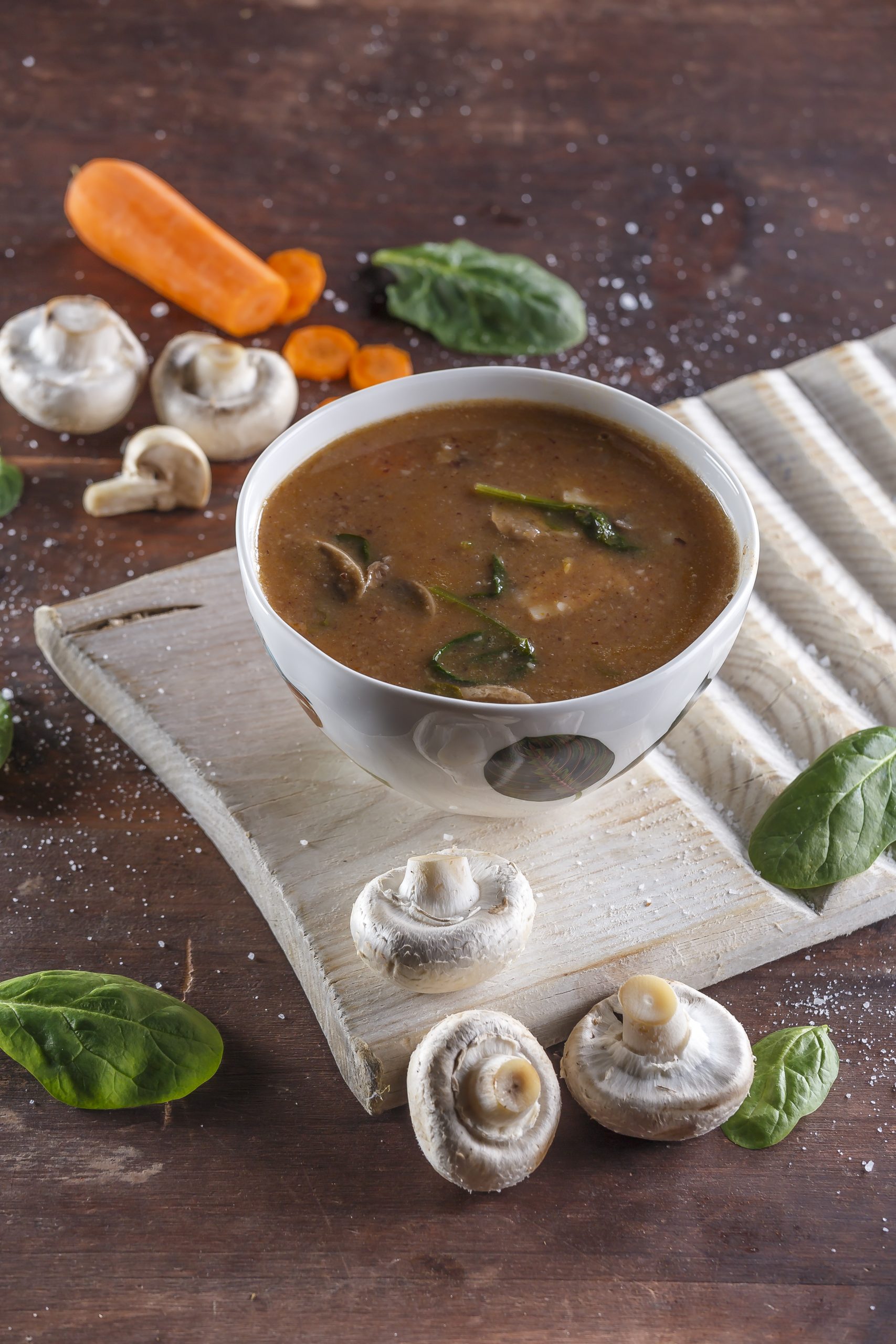 Sopa de arroz com vegetais