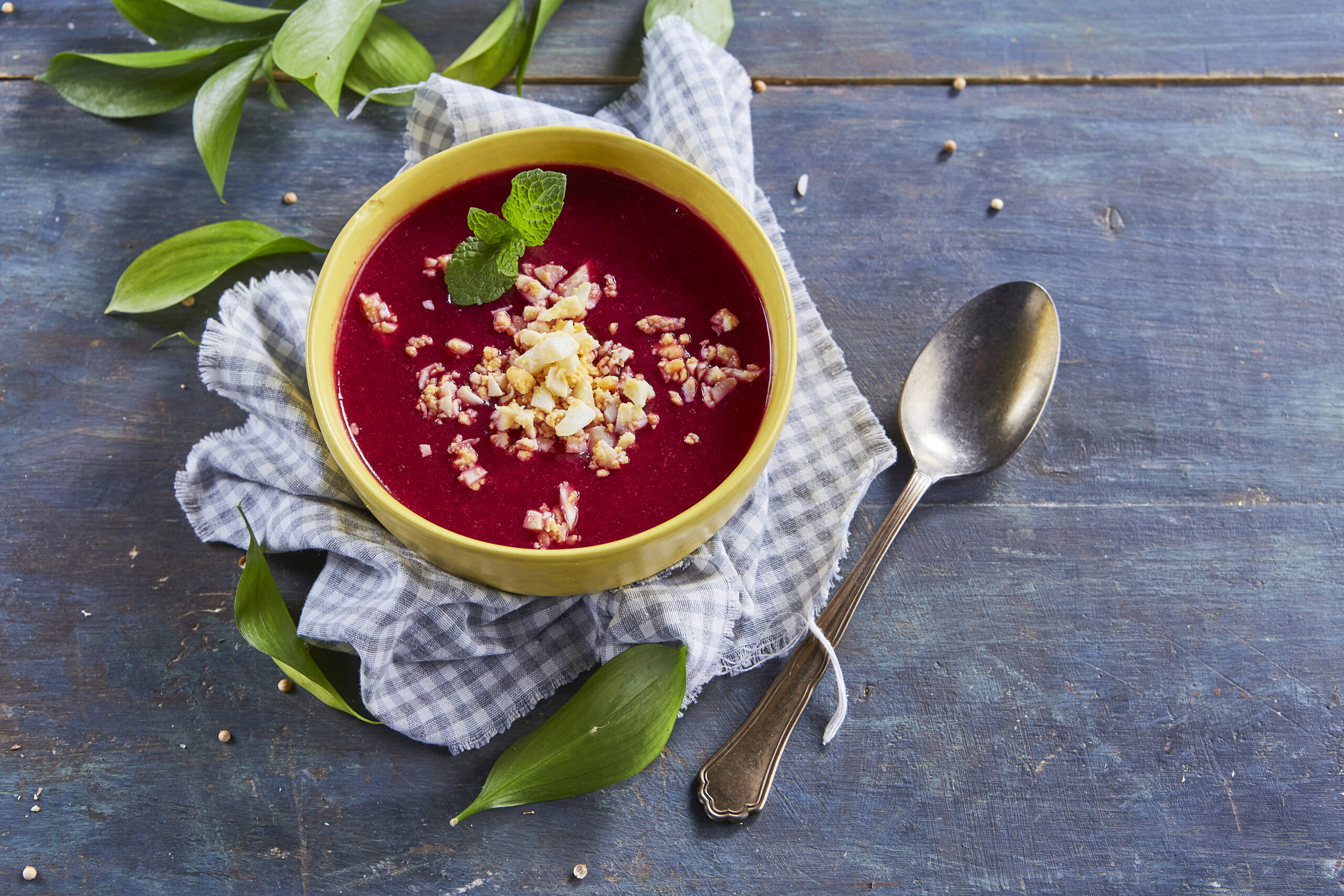 Sopa de cebola roxa e beterraba @Teleculinária