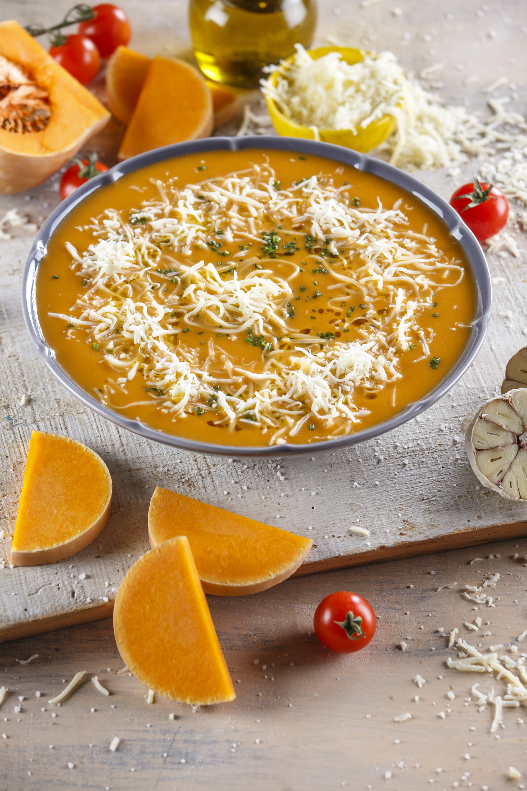 Sopa de tomate com abóbora