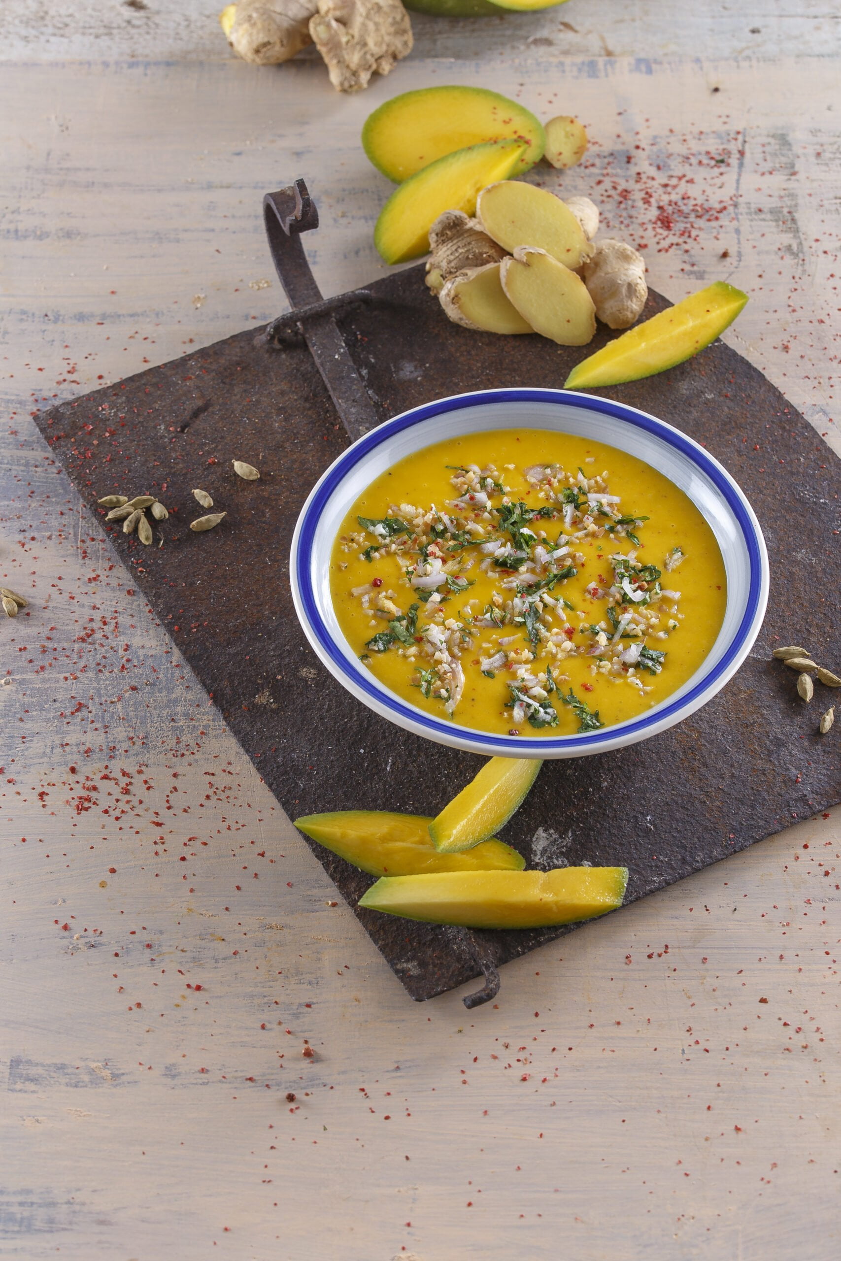 Sopa fria de manga