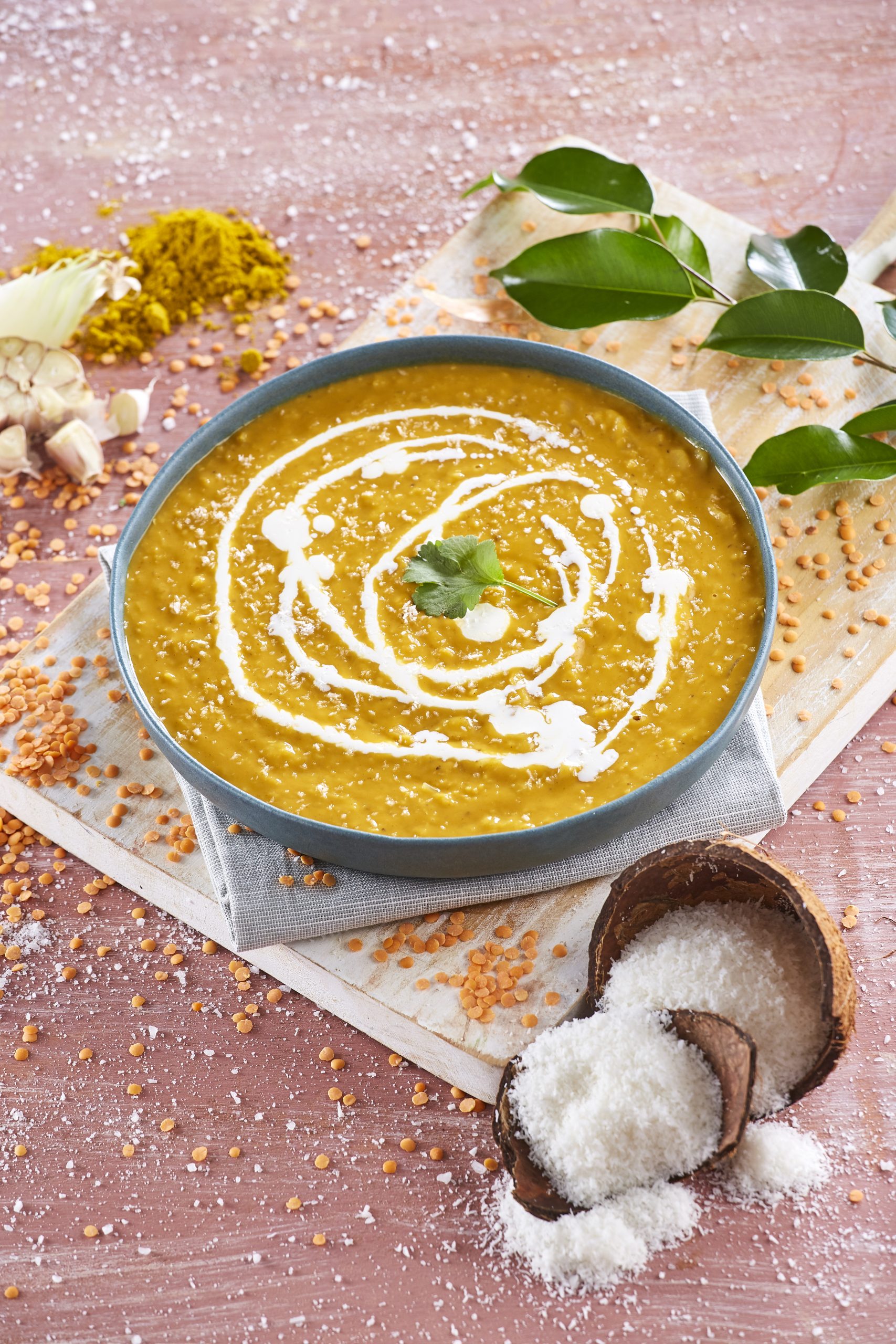 Sopa indiana de lentilhas e coco