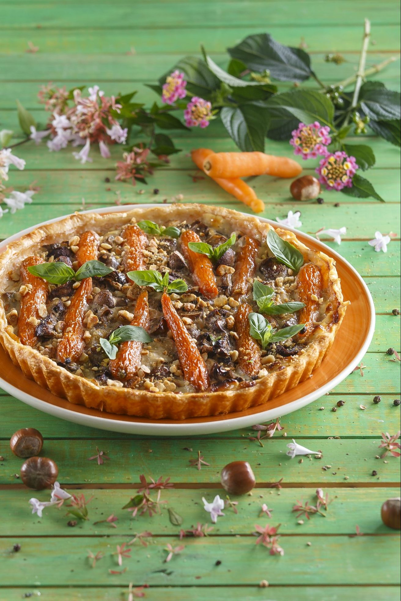 Tarte de cenouras, cogumelos e avelãs