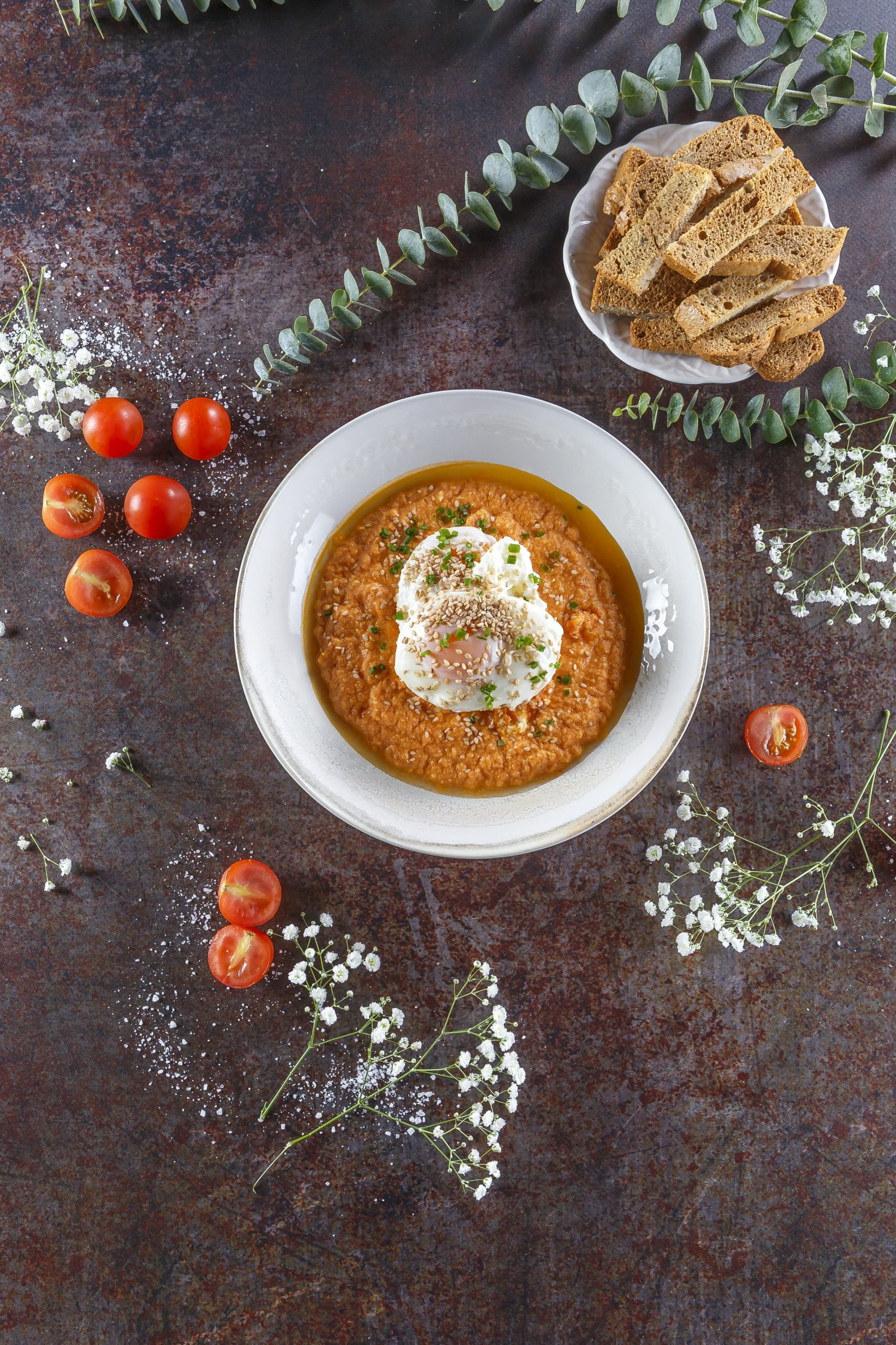 Tomates com ovos
